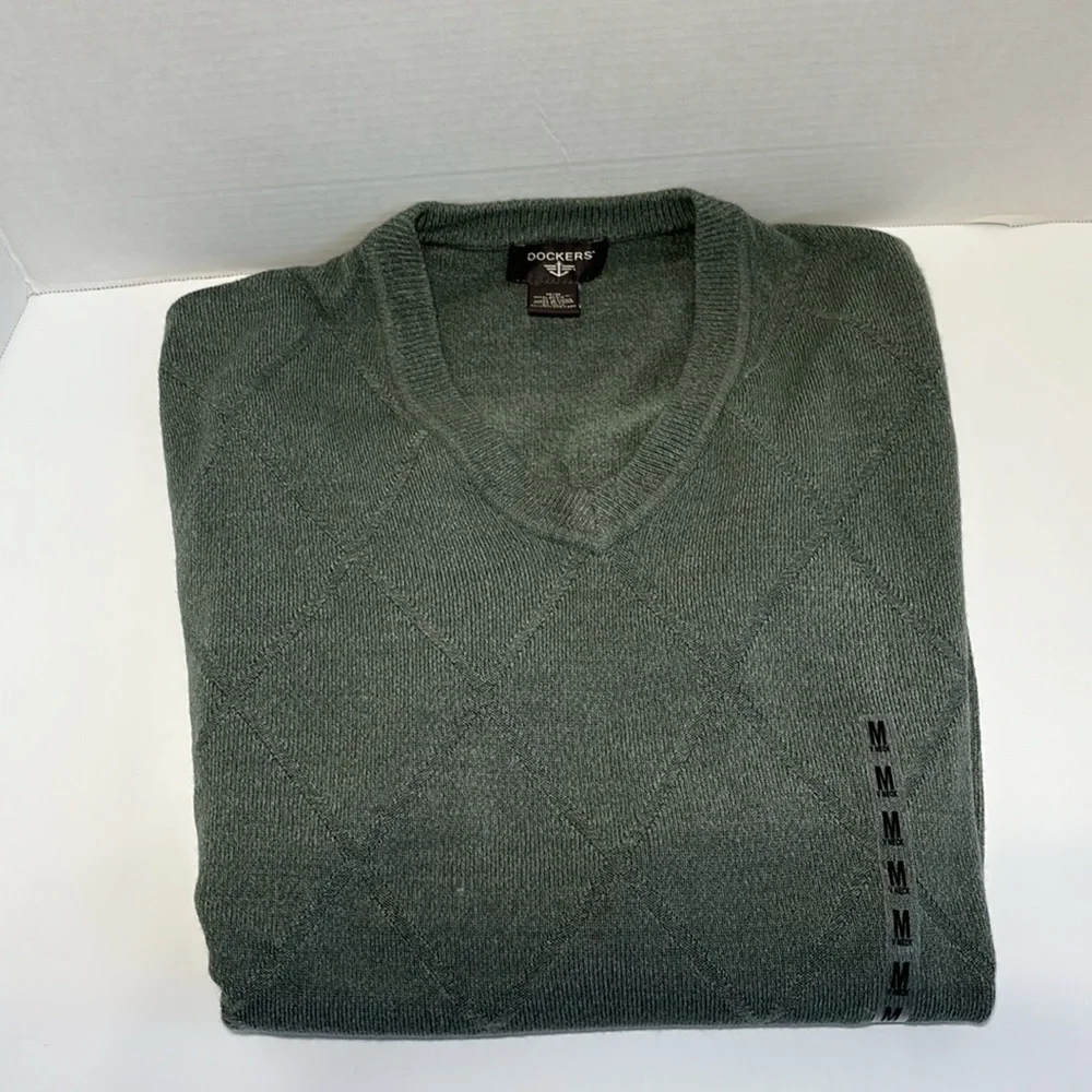 Dockers V-Neck Argyle Sweater Mens Size M Green Pullover Ribbed Geometric NWOT - Picture 3 of 9
